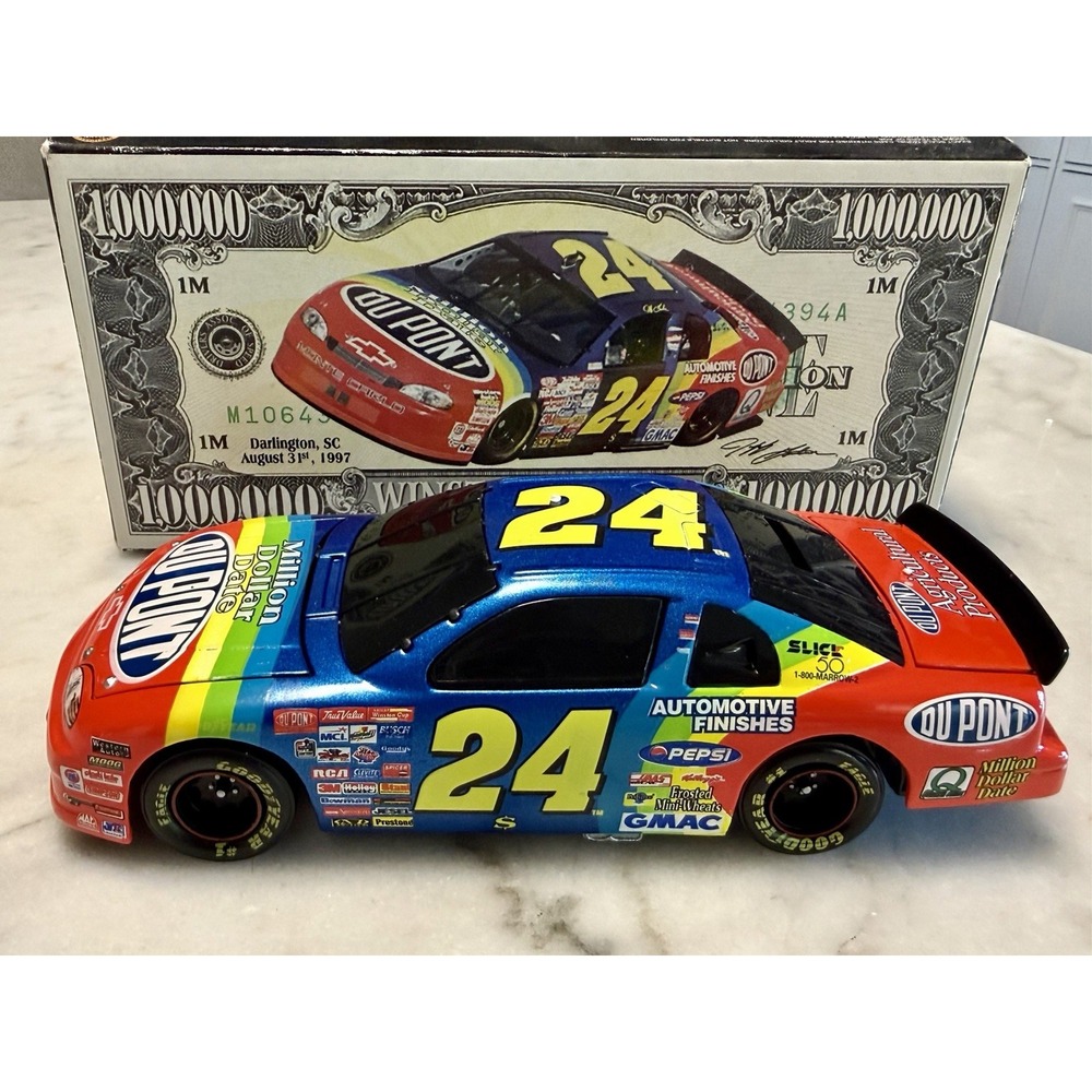 1997 Jeff Gordon #24 DuPont Million Dollar Date Monte Carlo 1:24 NASCAR Bank